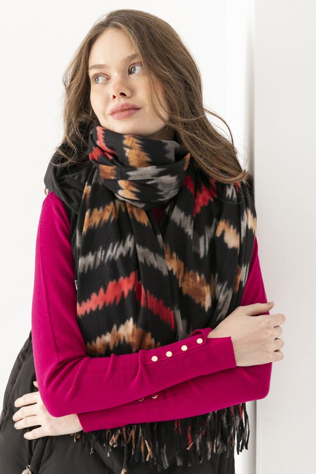 Zigzag Detaylı Şal