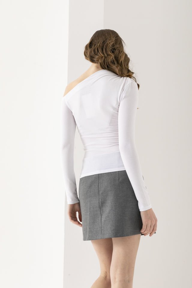 Düşük Omuz Kayık Yaka Body