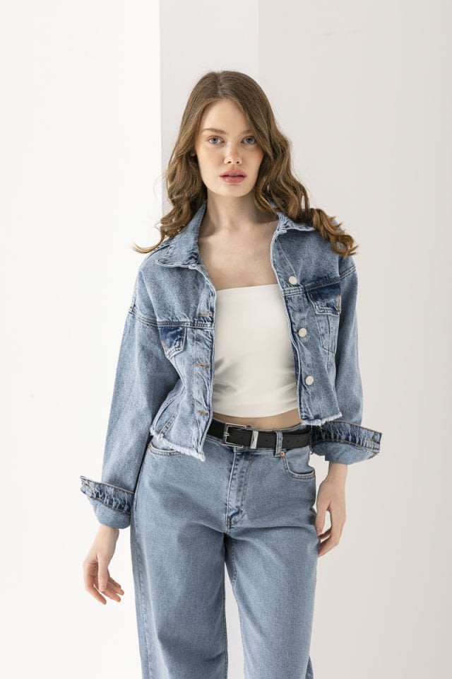 Denim Püskül Detaylı Kısa Ceket