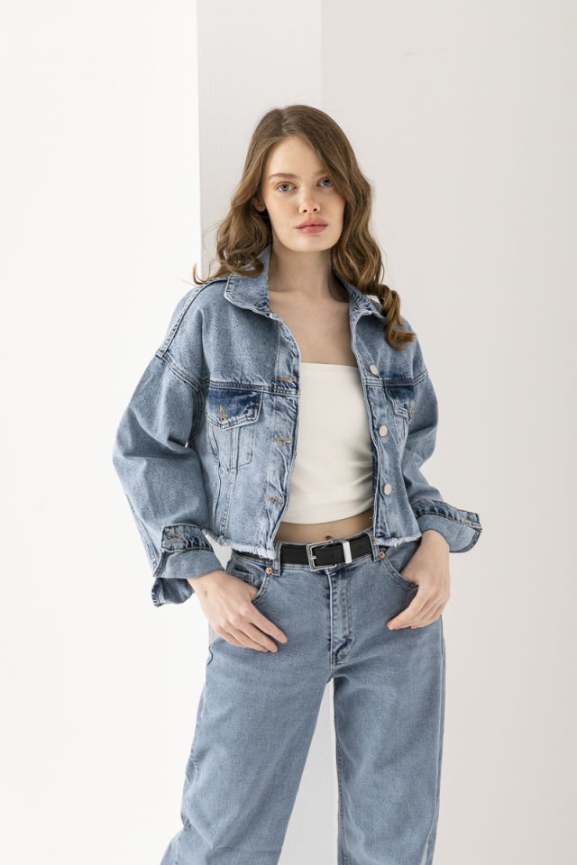 Denim Püskül Detaylı Kısa Ceket